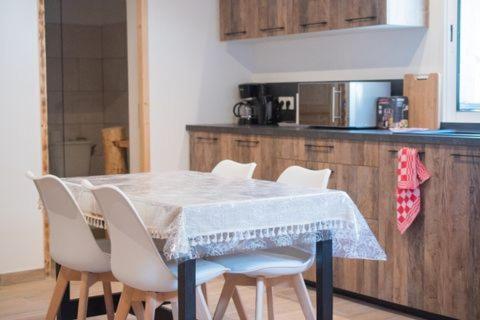 Ranch Du Haut-Languedoc La Salvetat-sur-Agout ภายนอก รูปภาพ